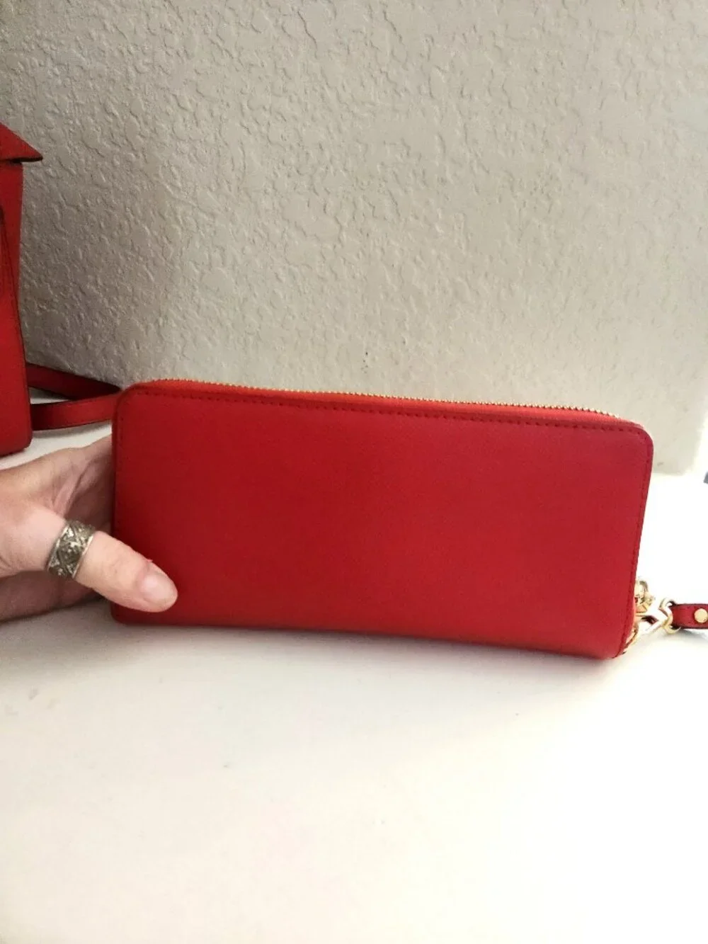 Like New Michael Kors Sylvia Red Leather Shoulder Bag & Wallet